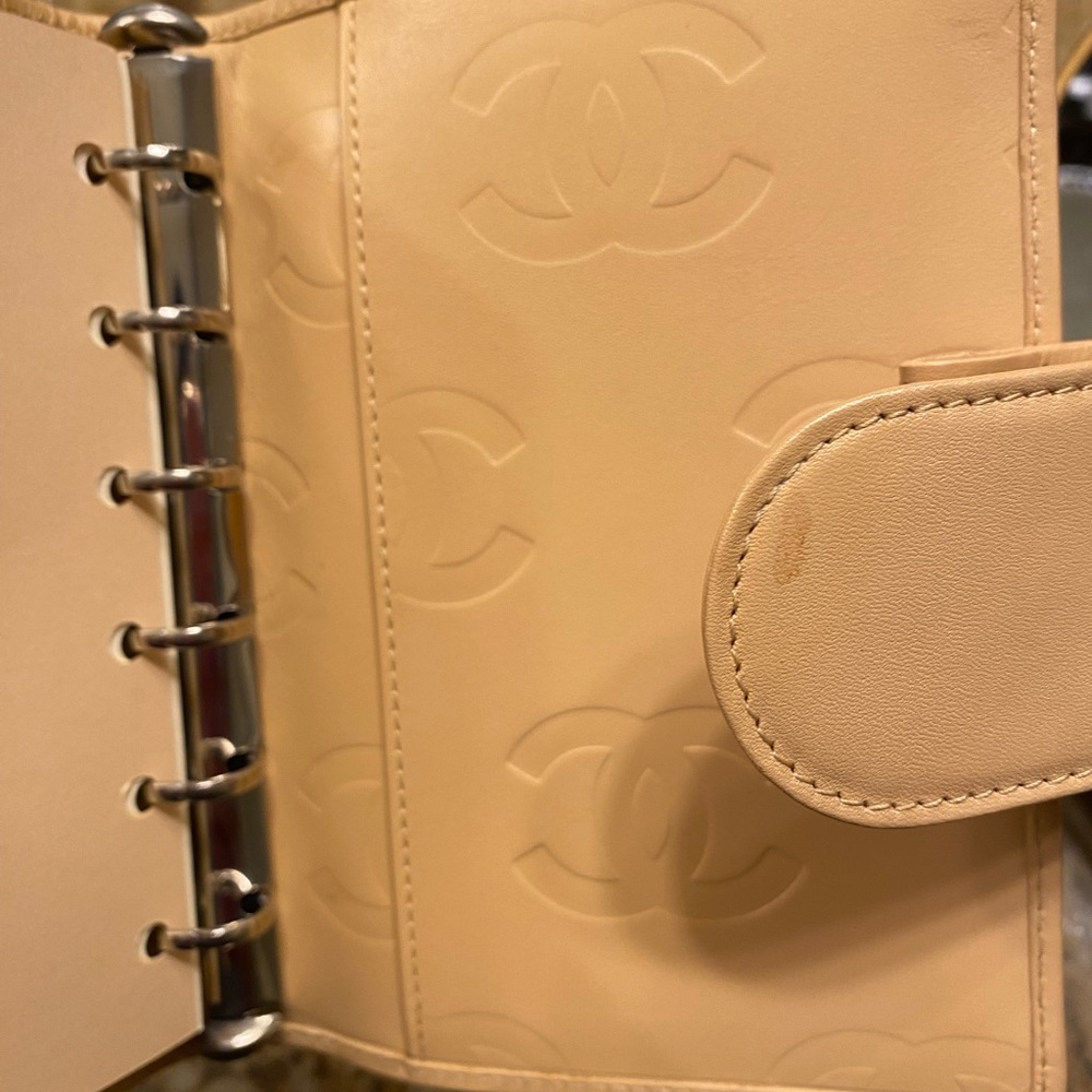 Chanel FLASH FINAL SALE - Cream Cambon Agenda PM /Wallet PRICE is FIRM - Picture 5 of 12